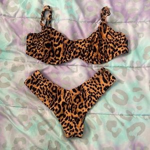 Billabong bikini 👙